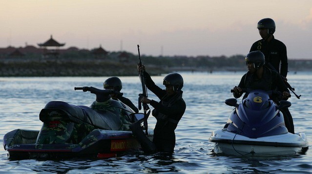 Trung Quốc hung hăng buộc Indonesia tăng cường hải quân