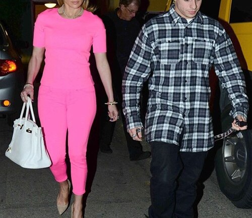 Jennifer Lopez chia tay
