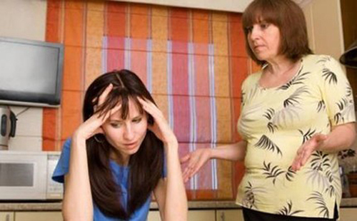 Gần 3 năm làm dâu, trong tôi toàn ác cảm với mẹ chồng