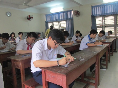 Điểm thi tuyển sinh lớp 10 TP HCM: Hơn 100 điểm 0 môn Toán