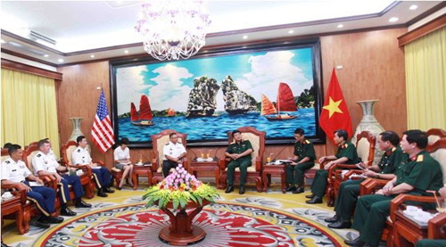 Mỹ chính thức yêu cầu TQ rút giàn khoan