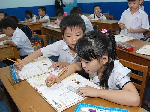 TP.HCM yêu cầu dừng ngay chương trình tiếng Anh tích hợp