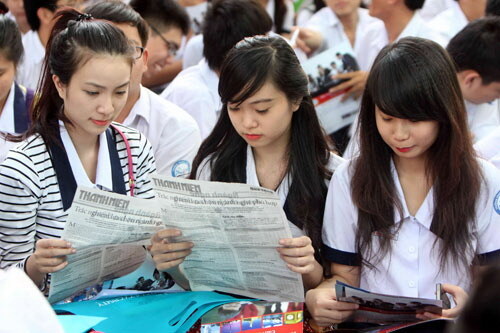 Hơn 200.000 thí sinh làm thủ tục dự thi Cao đẳng