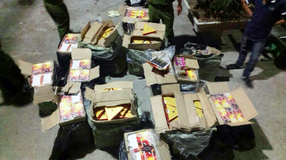 Phát hiện 400kg pháo nổ 