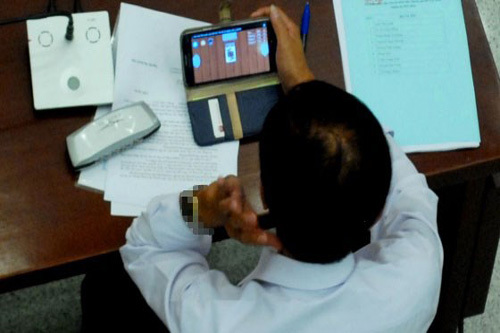 Vụ đại biểu chơi game: Chủ tịch HĐND TP.HCM lên tiếng