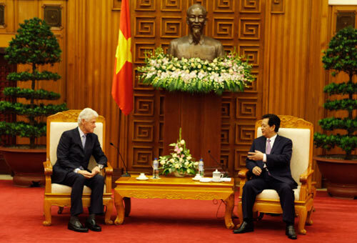 Cựu Tổng thống Bill Clinton: Mỹ ủng hộ hòa bình trên Biển Đông