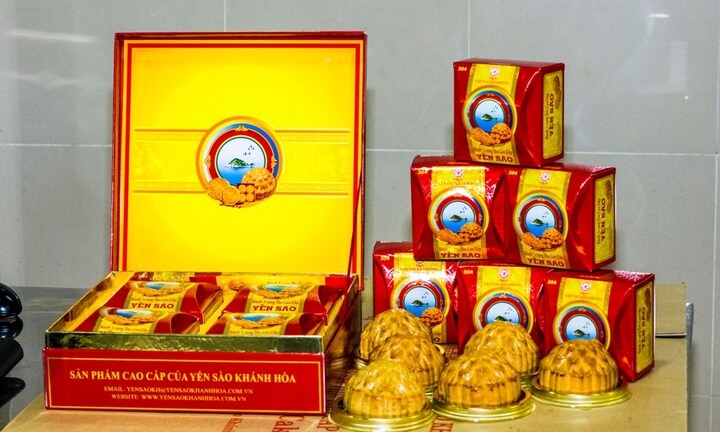 Bánh Trung thu cao cấp Yến sào - Đậm đà bản sắc truyền thống quê 
