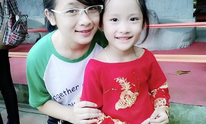 Thủ khoa trường Báo: Cô nữ sinh truyền cảm hứng cho... cô giáo