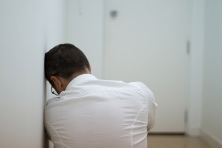 Vợ nói dối bận công tác để đi du lịch hú hí cùng nhân tình