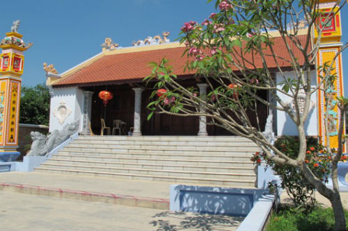 Nhà thờ họ đẹp long lanh của dòng họ Trưởng phòng CSGT Thanh Hóa