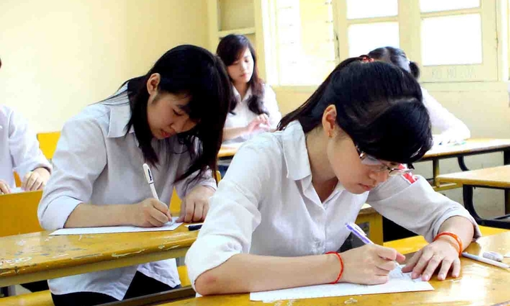 Kỳ thi chung quốc gia: 98\% trường THPT ở Hà Nội chọn phương án 1