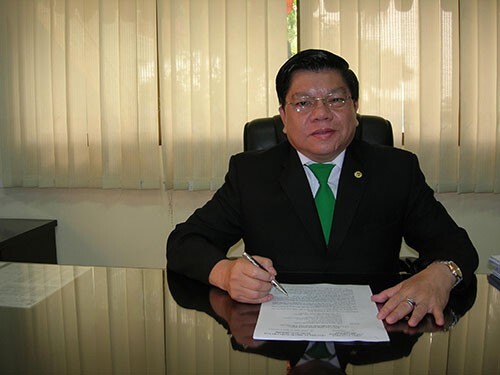 Thực hư đại gia Việt mua tàu cá, nhập máy bay