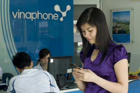 Vụ tự ý kích hoạt dịch vụ: VinaPhone cố tình giấu giếm sự việc?