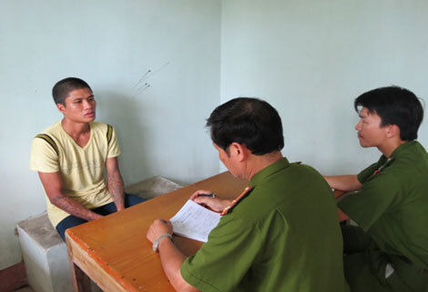 Băng trộm ô tô liên tỉnh, dùng “vũ khí nóng” chống lại công an