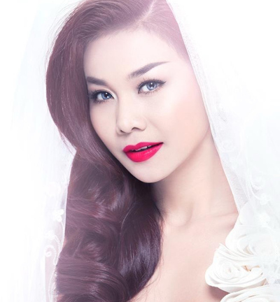 Những scandal của siêu mẫu 1m12 Thanh Hằng