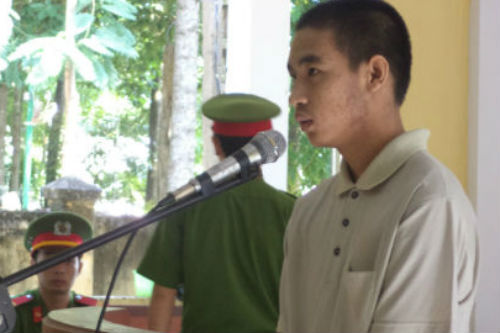 Lời khai rùng rợn của hung thủ hãm hiếp, phi tang thi thể bé gái 