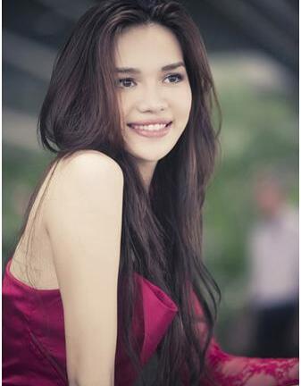 Bí kíp trang điểm để có làn da trắng sáng như Diệu Hân