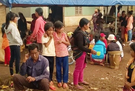 114 người ngộ độc thực phẩm sau khi ăn tại đám tang