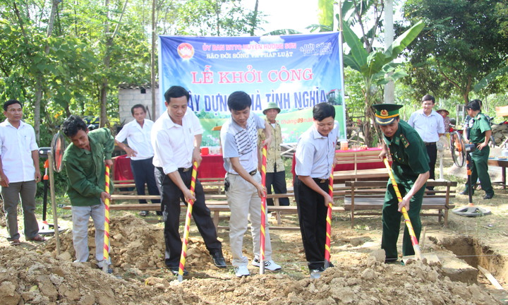 Clip: Báo ĐS&PL phối hợp cùng BĐBP khởi công xây nhà tình nghĩa