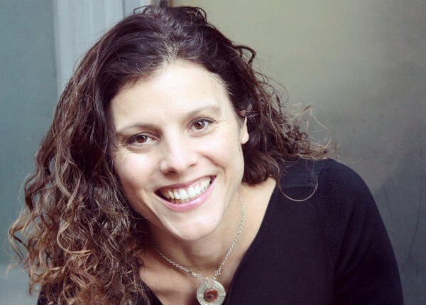 Nicole Glaros -