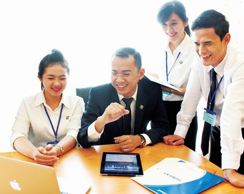  Sacombank tuyển dụng 1.000 thực tập viên tiềm năng 2015