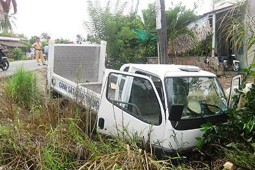 Vụ xe CSGT tông nữ sinh lớp 9: Nạn nhân tử vong sau 9 giờ hôn mê