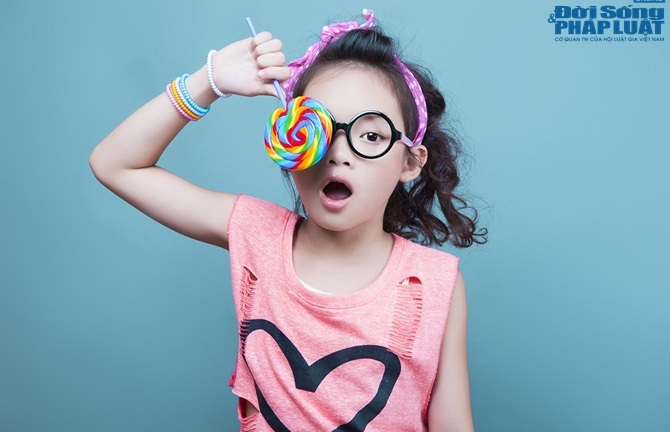 Hình ảnh siêu dễ thương của quán quân Bước nhảy hoàn vũ nhí