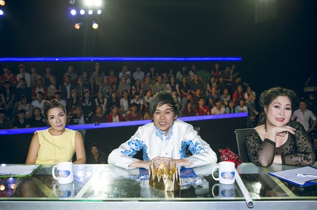 NSND Hồng Vân nói về Hoài Linh, Mỹ Linh