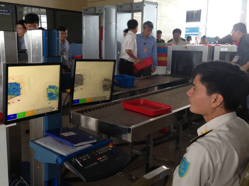Từ 1/10 hành khách phải trả thêm tiền khi đi máy bay