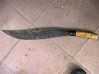 Hỗn chiến trên bàn nhậu, anh rể dùng dao đâm chết em vợ