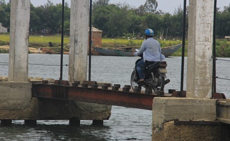 Sự thật về những cái chết thương tâm trên cầu