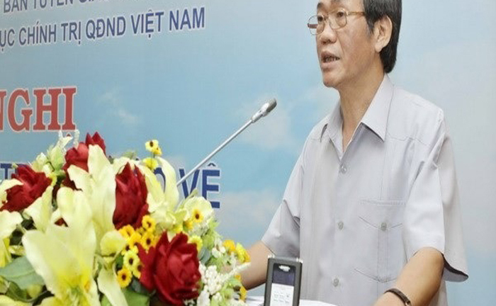 Báo Đời sống và Pháp luật nhận bằng khen về tuyên truyền biển đảo