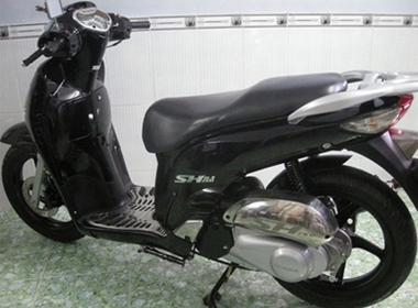 Đã bắt được hai kẻ giả cảnh sát cướp xe SH