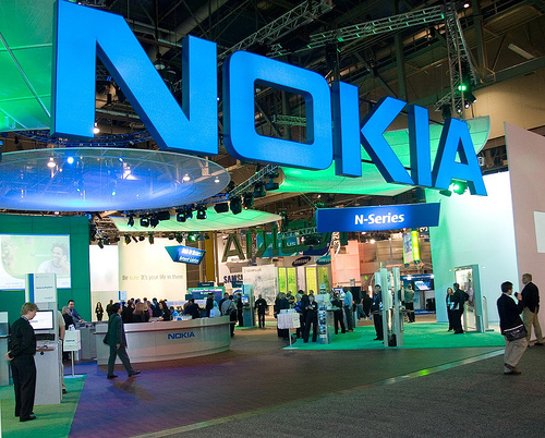 Đóng cửa nhà máy ở Ấn Độ, Nokia nhập thiết bị từ Việt Nam