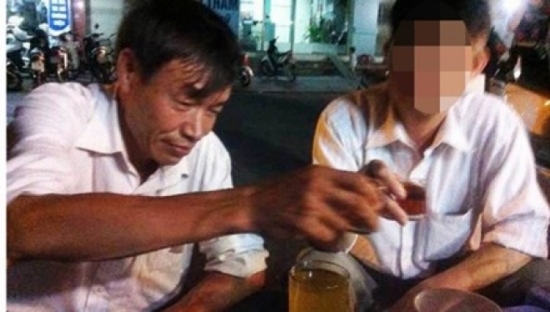 Kẻ 21 năm trốn truy nã ra đầu thú vì... vợ bỏ