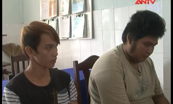 Bạc Liêu:Côn đồ trút “mưa dao” vào bạn nhậu