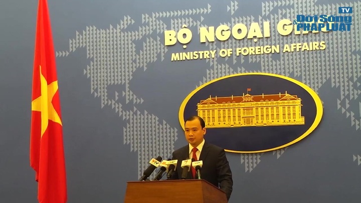 Bộ Ngoại giao nói gì trước việc người Việt bị gọi nhập ngũ tại Ukraine ?