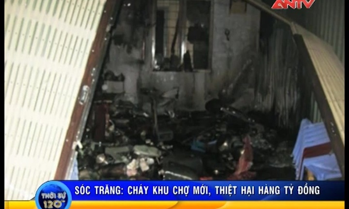 Cháy chợ Mới ở Sóc Trăng, 10 gian hàng bị thiêu rụi trong đêm
