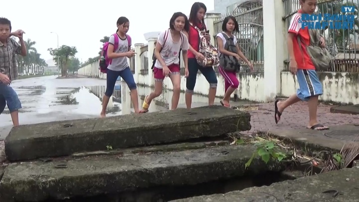 Clip Hà Nội: Hố ga – Miệng tử thần