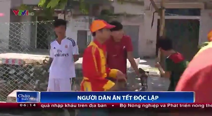 Clip: Người dân vui mừng ăn tết Độc lập 2-9
