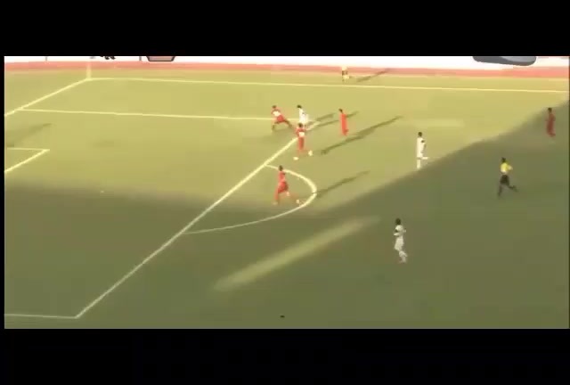 Clip: Những pha đi bóng ngoạn mục của Công Phượng