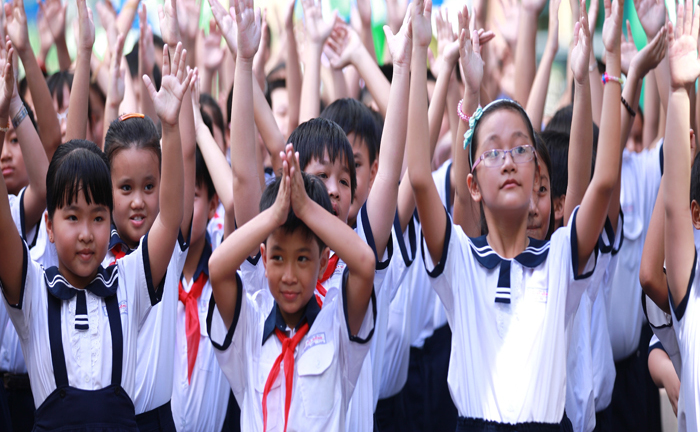 Những câu hỏi đắng lòng và bản chất của lá đơn 