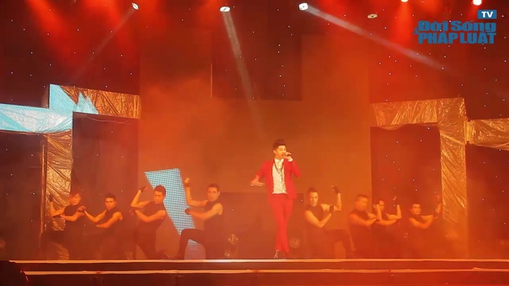 Noo Phước Thịnh Gạt đi nước mắt nhảy cực đỉnh