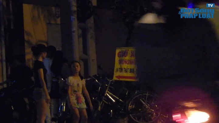 TP.HCM: Nhiều bãi xe “hét giá” gấp 3 lần so với quy định trong đêm pháo hoa mừng 2/9