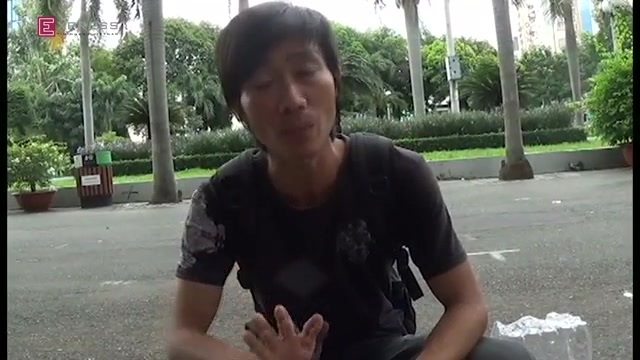 Tràn lan con nghiện xin tiền đểu ở công viên trung tâm TP HCM