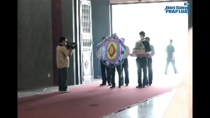 Vĩnh biệt nhân vật mang tên 'Nụ cười chiến thắng'