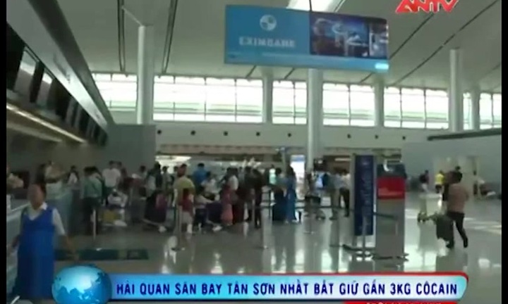 Ôm bọc ma túy qua 6 nước, nữ quái Nga bị tóm ở Viêt Nam