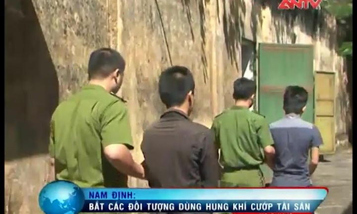 Rủ nhau vác kiếm đi 