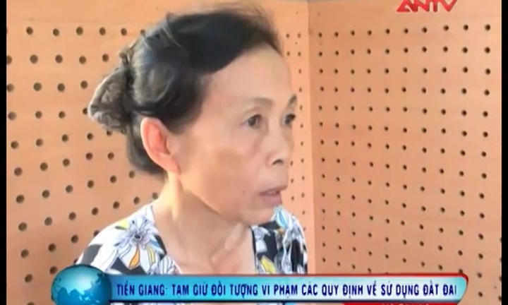 Xem thường pháp luật, chiếm đất để canh tác