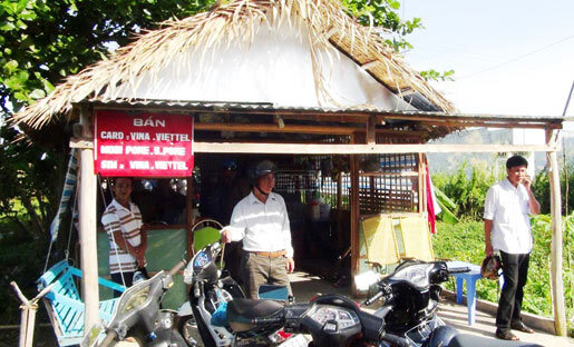 Mâu thuẫn tiền bạc, cha bóp cổ con trai 3 tuổi rồi tự sát